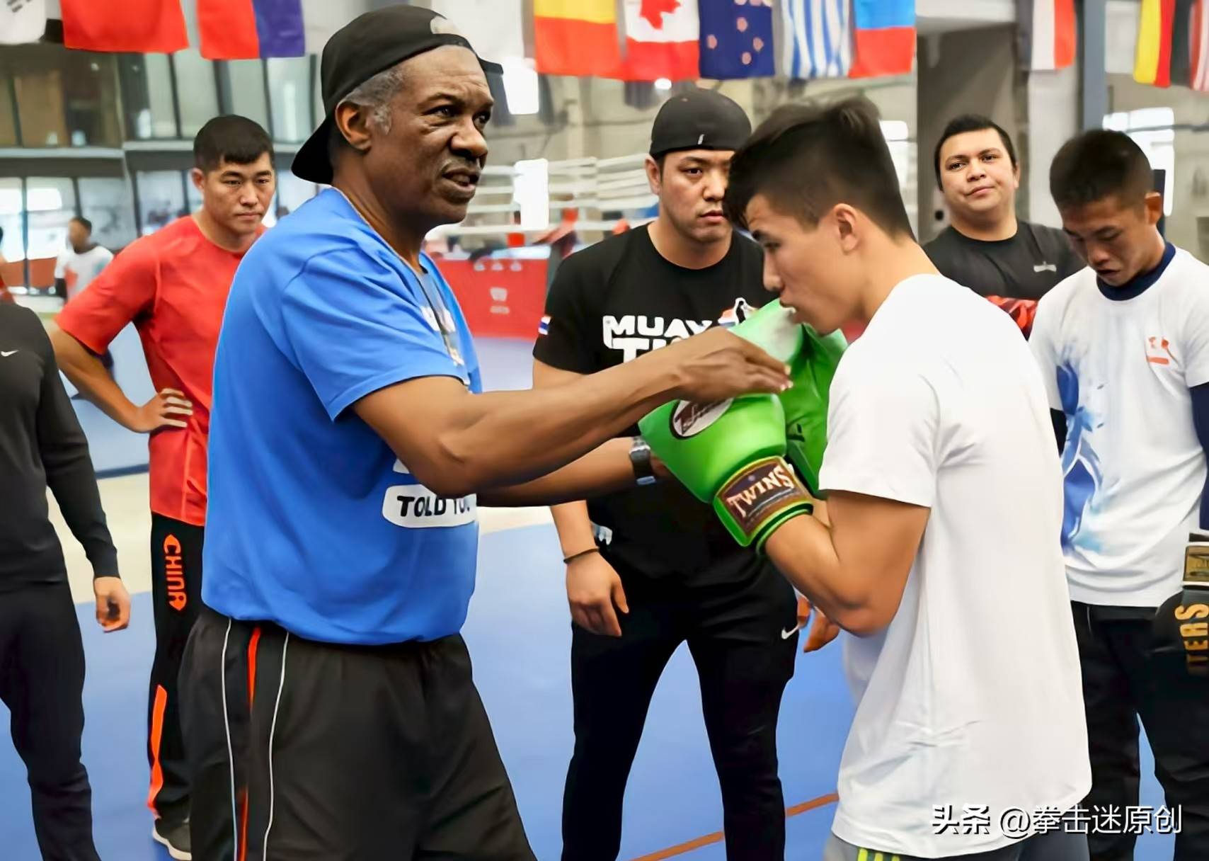 全球热议!拳击场外八卦引关注 全球热议!拳击场外八卦引关注