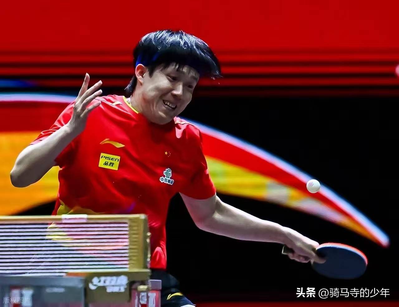 焦点大战：乒乓球上演巅峰碰撞的简单介绍