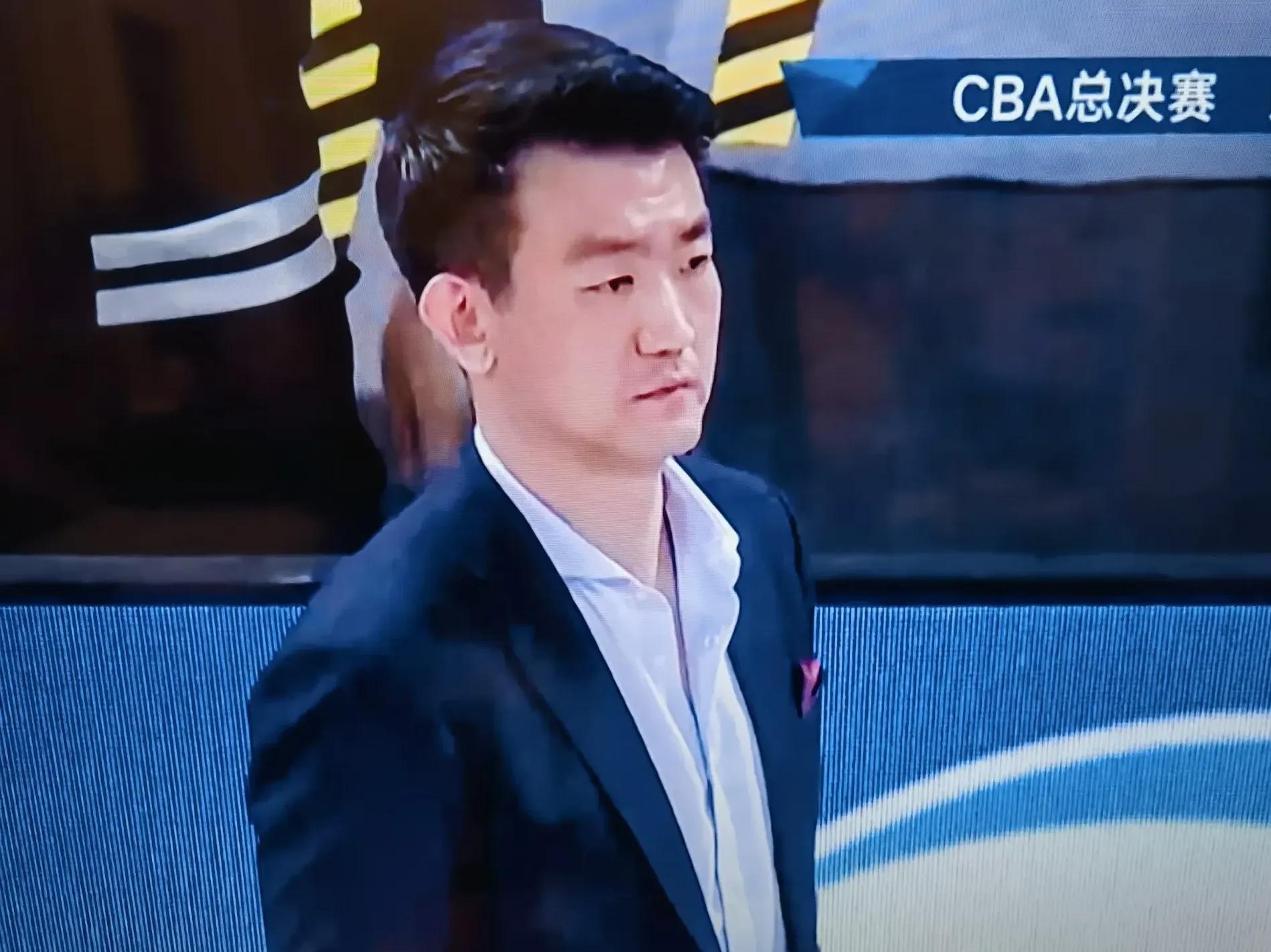 独行侠逆转福建队，胡金秋关键制胜