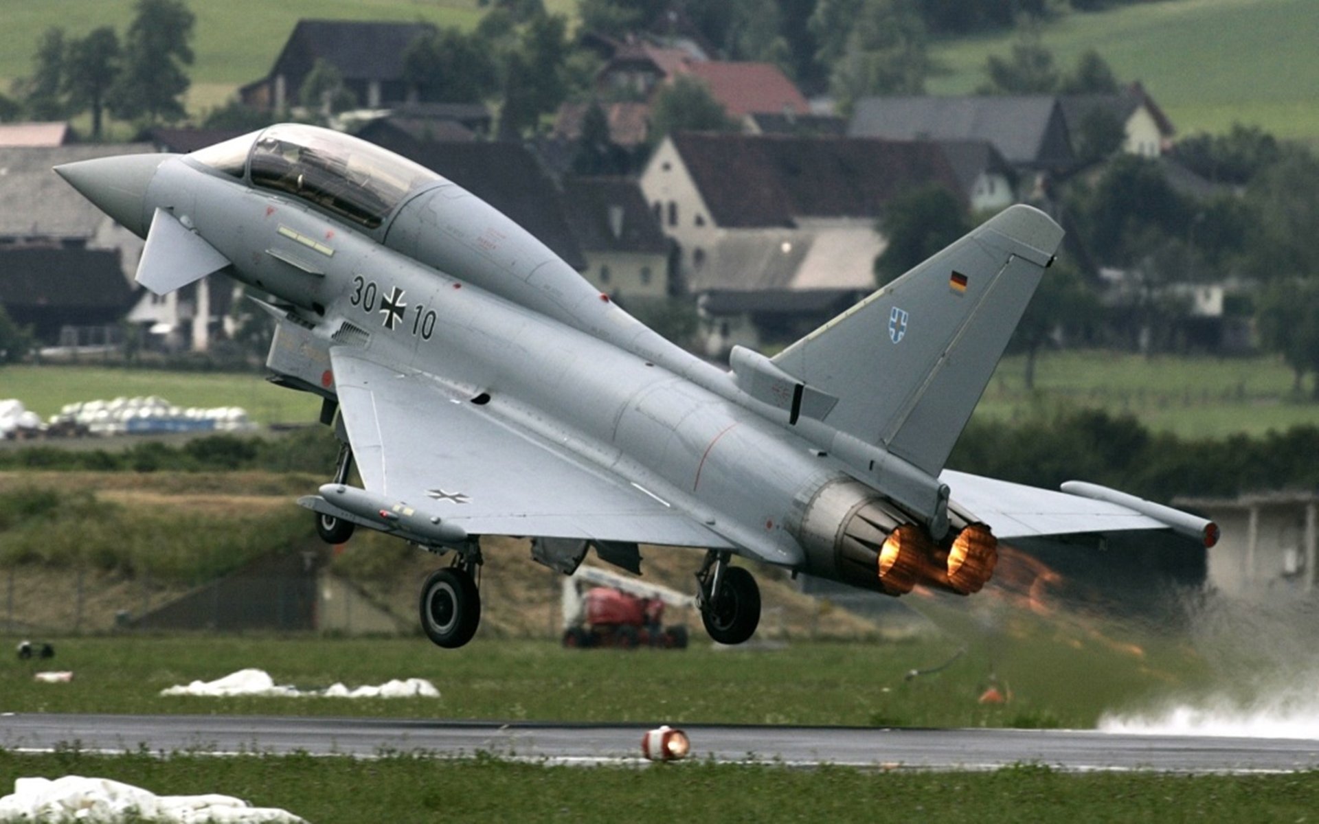 西决生死战,伊萨克在苍穹之下,给所有飞翔投下阴影