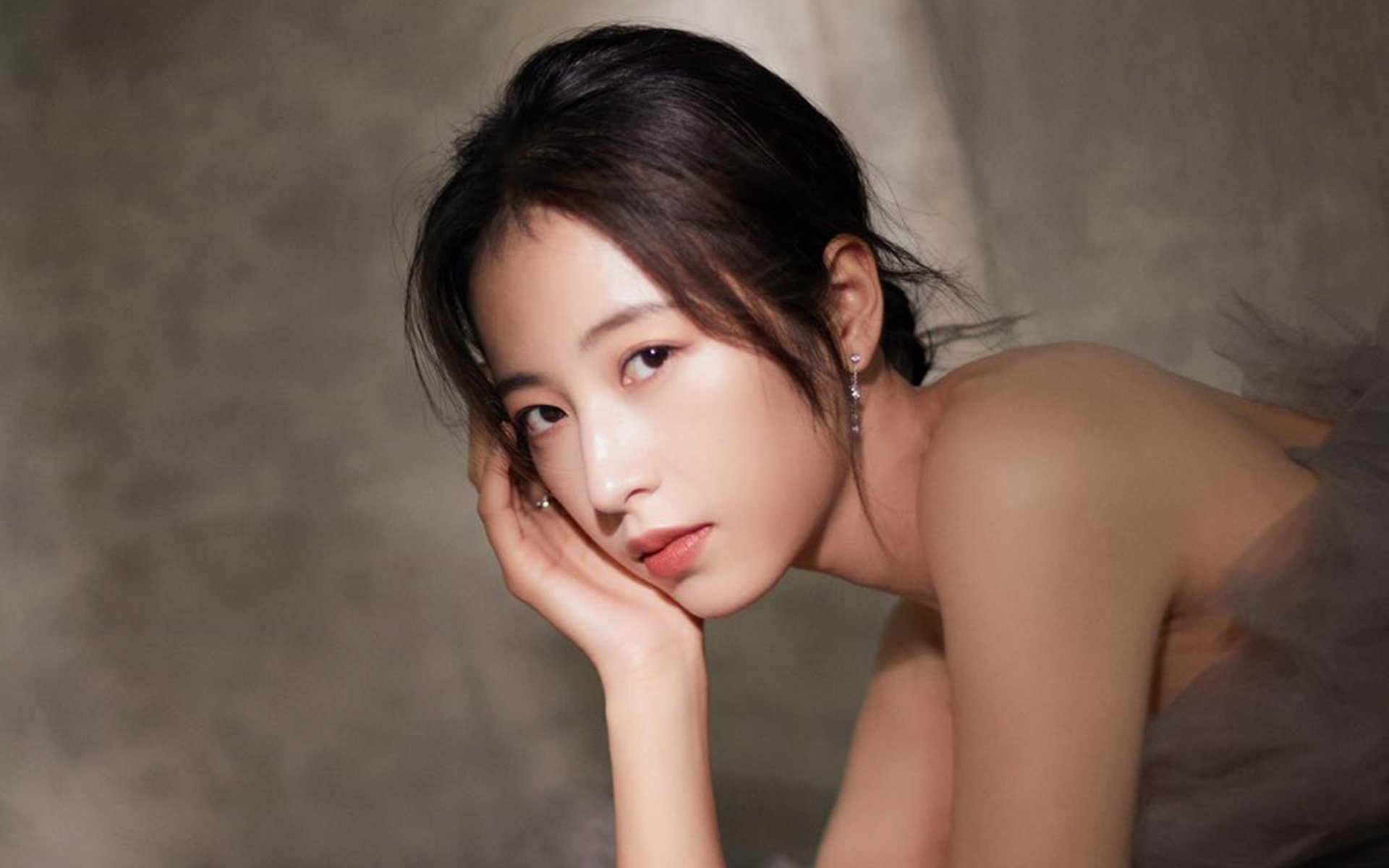 鏖战波特兰!魔术加时险胜开拓者,德文·布克末节救主定乾坤