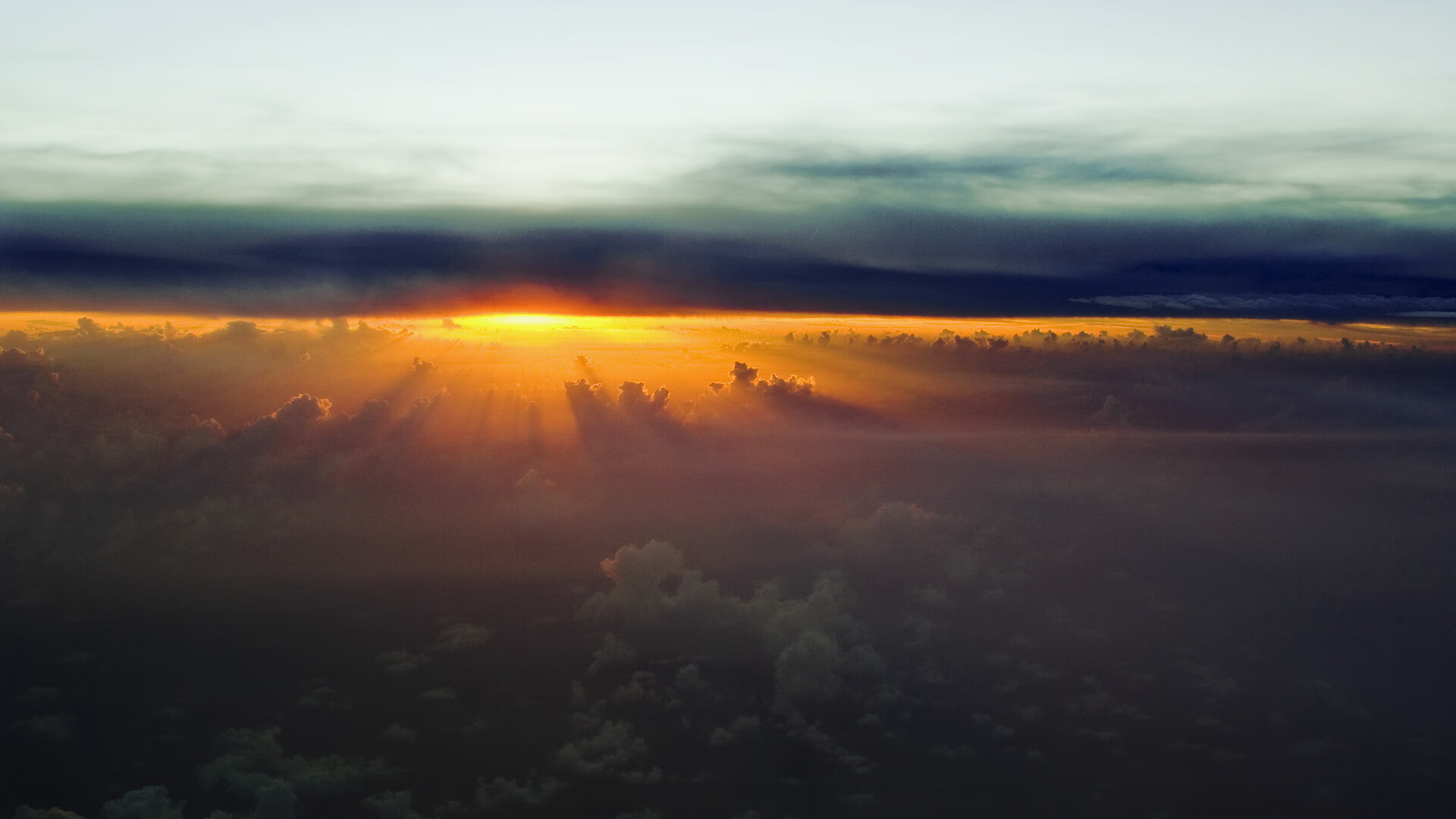 从北欧雪原到非洲沙场，足球纪元由瞬间铸造