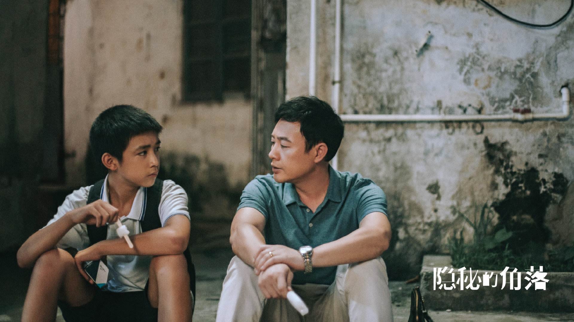 跨界巅峰对决，湖人队在NBA总决赛焦点战中横扫广厦队