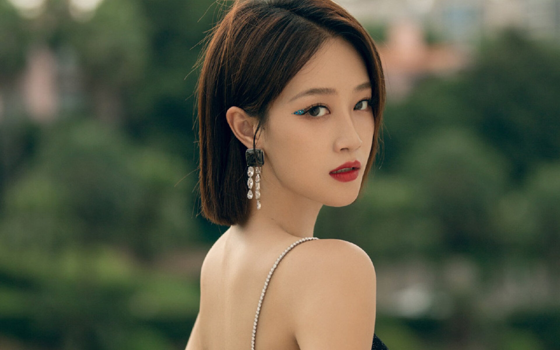 舞台越大，心越炽，黄金一代的最后一舞与马丁内利的加冕礼