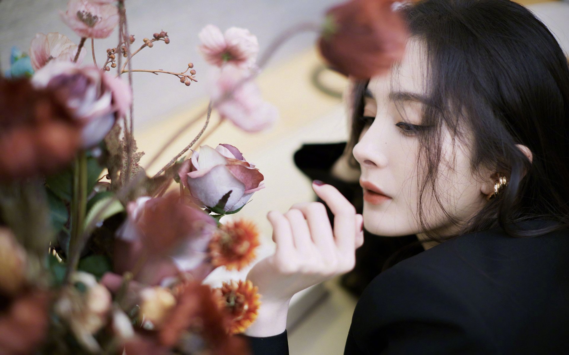 沙漠奇迹，2026世界杯的唯一注解，阿联酋力克葡萄牙，萨卡终成关键先生